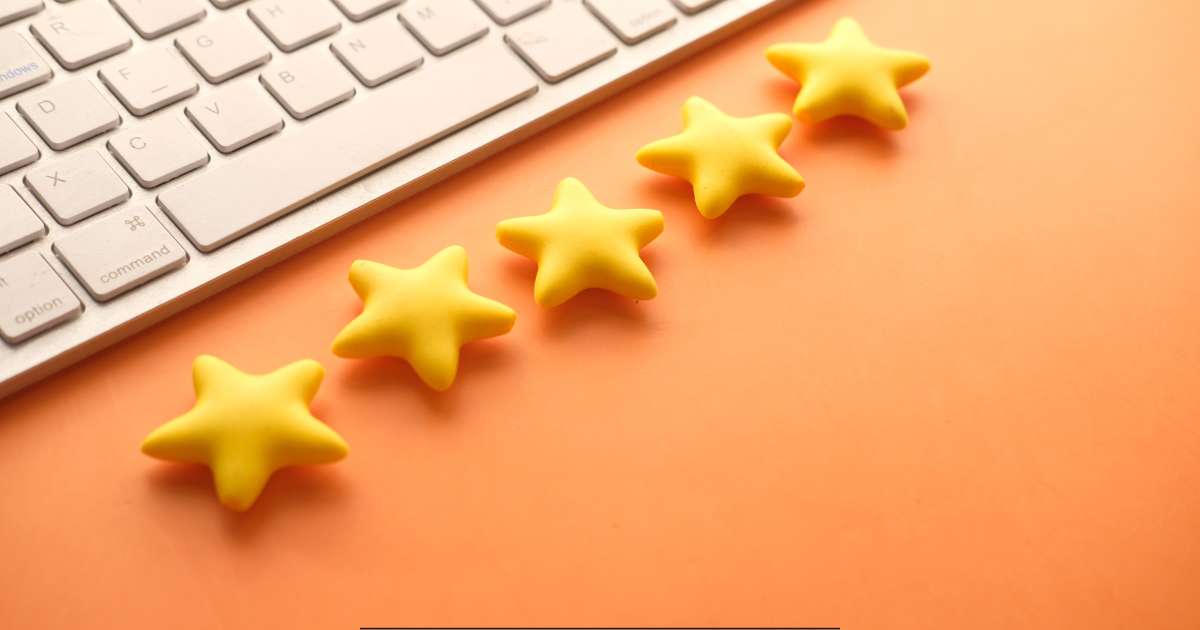Comment transformer les avis négatifs en ligne à votre avantage ?