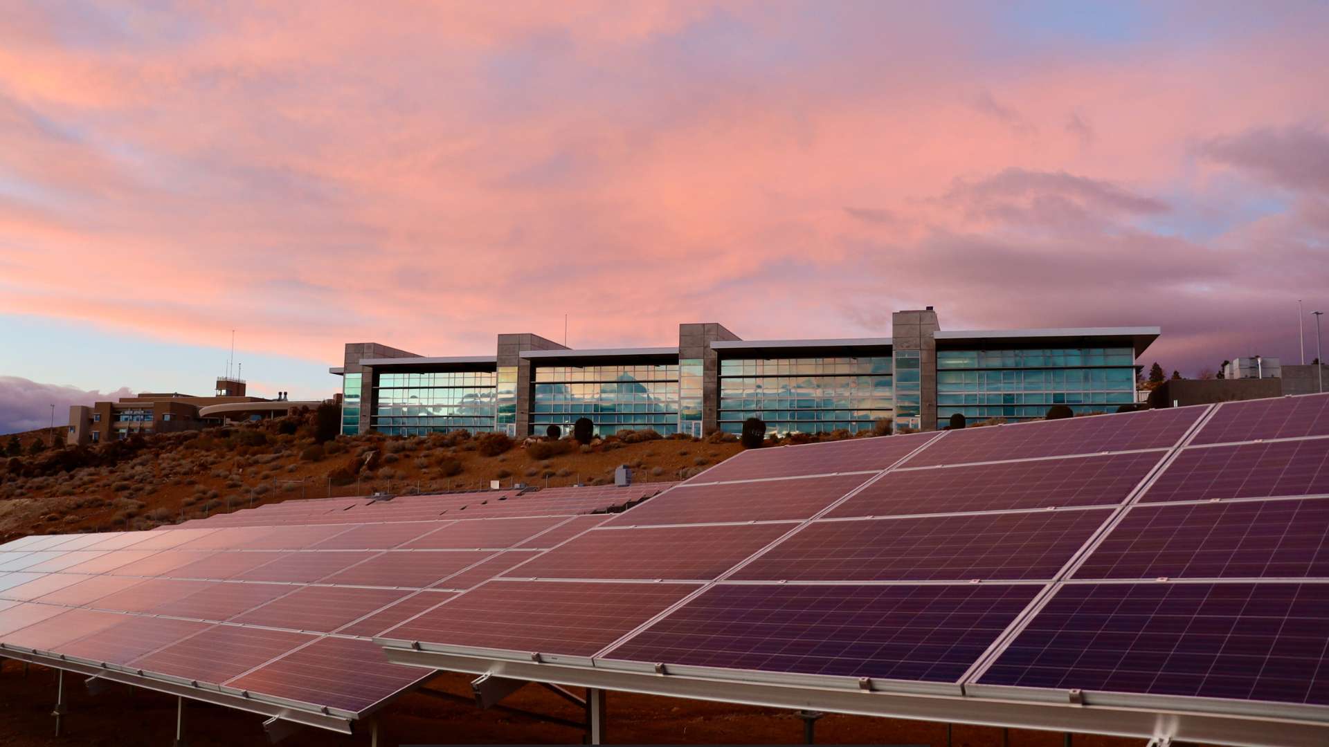 Cybersécurité et installations solaires : quelles précautions pour les entreprises ?