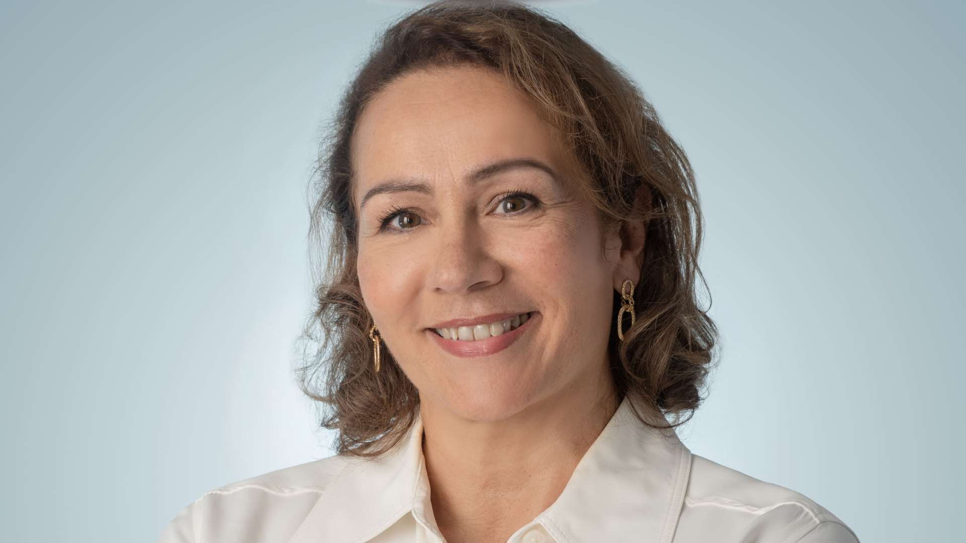 Isabelle Aprile, première femme à présider le Groupement des Professions de Services