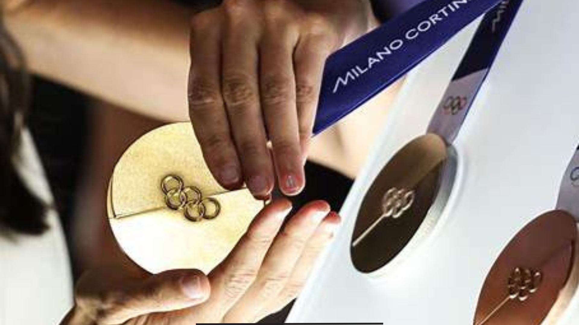 Médailles olympiques : de Paris 2024 à Milano-Cortina 2026, la vitrine industrielle des États hôtes