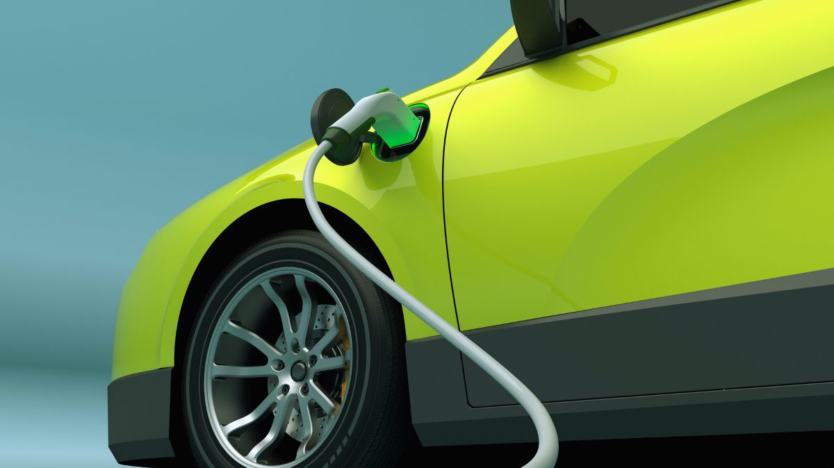 Les aides à domicile vont pouvoir toucher jusqu’à 2.000 € pour une voiture électrique